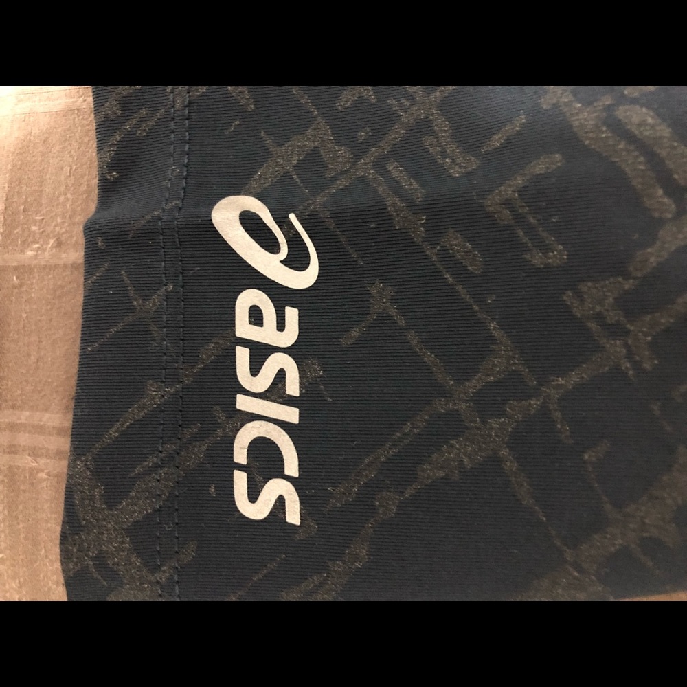 ASICS running capris - Picture 2 of 3